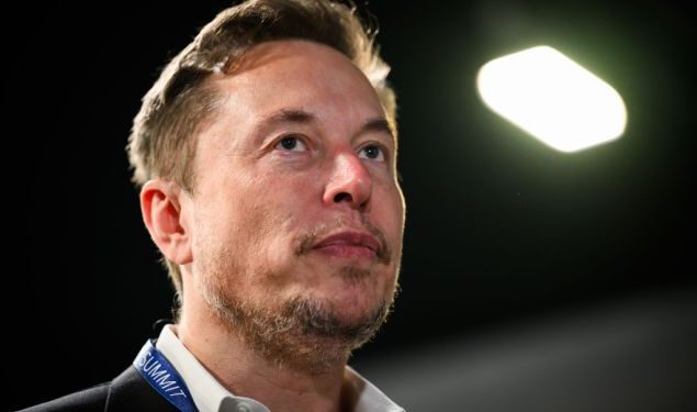 elon-musk-envisions-x-replacing-youtube,-linkedin-and-tinder:-leaked-meeting