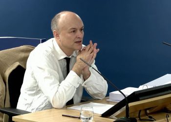 ephraim-hardcastle:-downing-street-whatsapp-messages-at-the-covid-inquiry-alarm-…