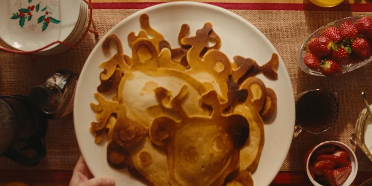 new-world-christmas-–-dylan-duclos-–-collider-on-vimeo