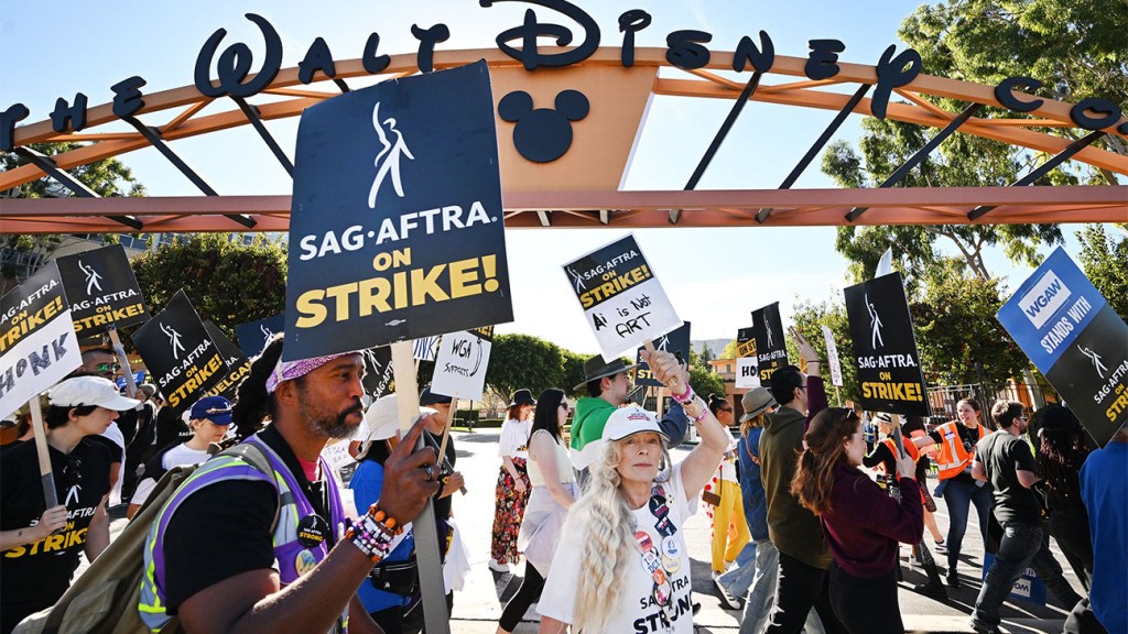 sag-aftra-negotiations-to-continue-thursday-–-the-hollywood-reporter