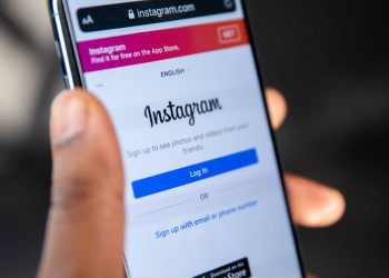 instagram-and-facebook-are-going-ad-free,-but-it'll-cost-you-–-pocket-lint