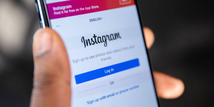 instagram-and-facebook-are-going-ad-free,-but-it'll-cost-you-–-pocket-lint