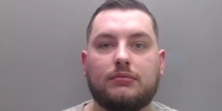 paedophile-groomed-teen-girl-on-snapchat-before-meeting-in-'secluded-woodland'-for-sex