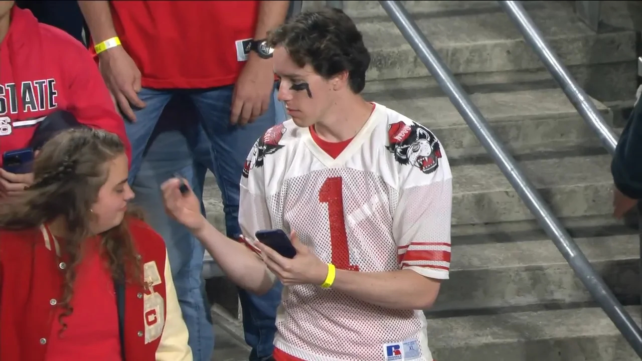 funny-nc-state-fan-for-social-–-vimeo