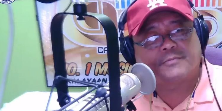 philippines-radio-anchor-is-fatally-shot-while-on-facebook-livestream-watched-by-followers