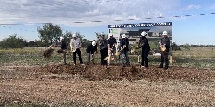 groundbreaking-ceremony-marks-milestone-for-abilene's-recreation-outdoor-complex