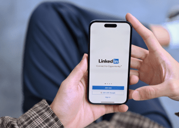 leveraging-linkedin-for-effective-legal-networking-and-brand-building