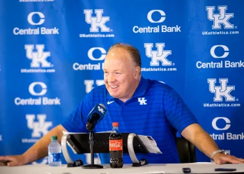 coach-stoops-–-pre-alabama-press-conference-presented-by-ukhealthcare-live-–-vimeo
