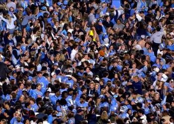 acc-huddle-top-of-the-show-unc-duke-on-vimeo