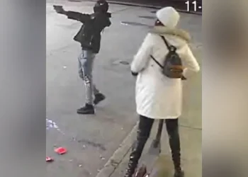 suspected-washington-dc-teen-killer-brags-on-instagram-after-murder;-mother-watches-son-open-fire