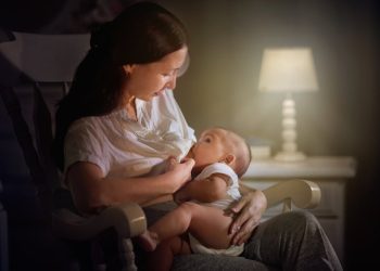youtube-now-allows-breastfeeding-videos-to-be-monetized-here's-why-it-changed-its-mind.