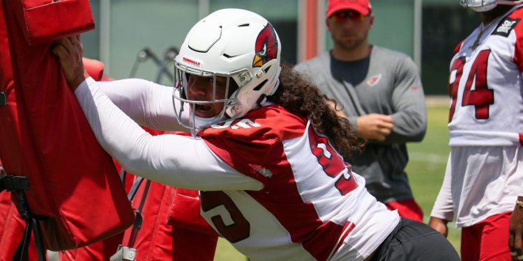 leki-fotu-out-for-cardinals-texans-with-hand-injury-–-arizona-sports