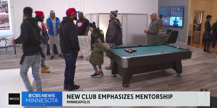 a-new-minneapolis-clubhouse-is-aimed-at-mentoring-african-american-youth-–-cbs-news