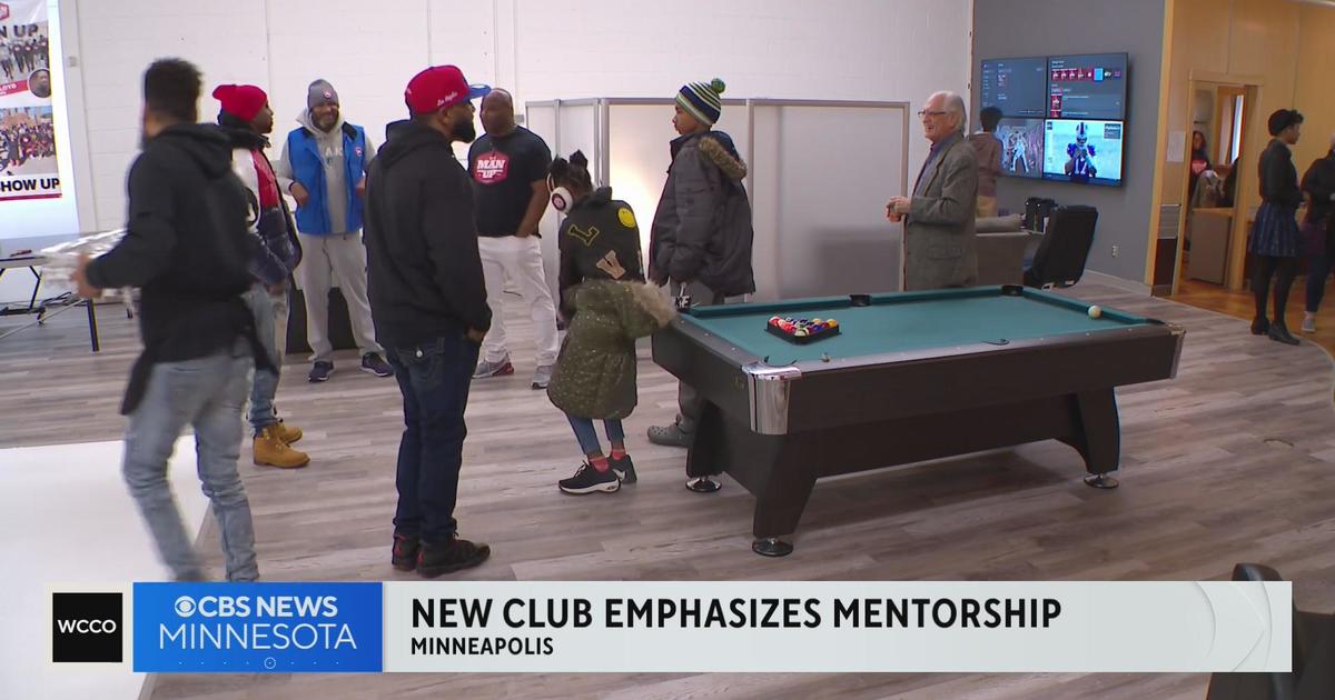 a-new-minneapolis-clubhouse-is-aimed-at-mentoring-african-american-youth-–-cbs-news