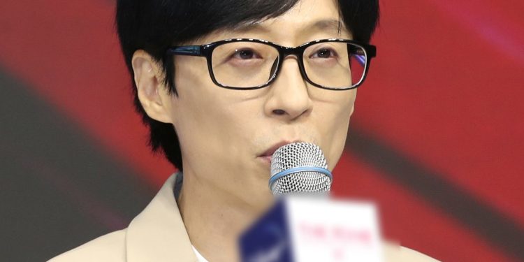yoo-jae-suk's-youtube-channel-posts-a-warning-about-imposter-production-staff-members
