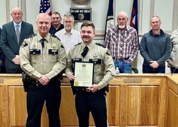deputy-honored-for-life-saving-role-following-serious-crash-–-wymt