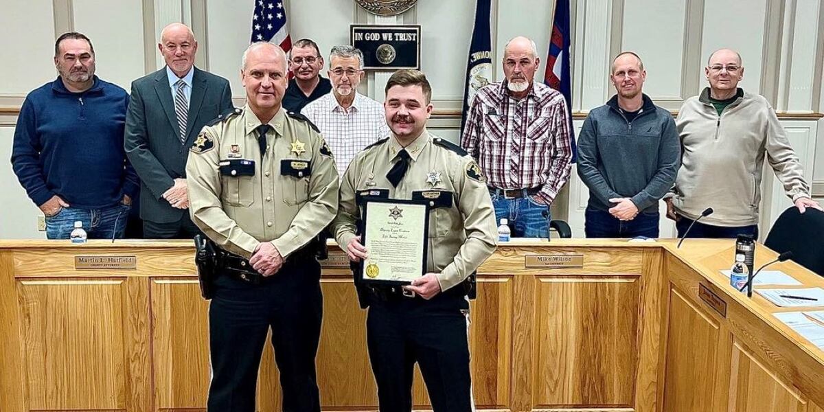 deputy-honored-for-life-saving-role-following-serious-crash-–-wymt