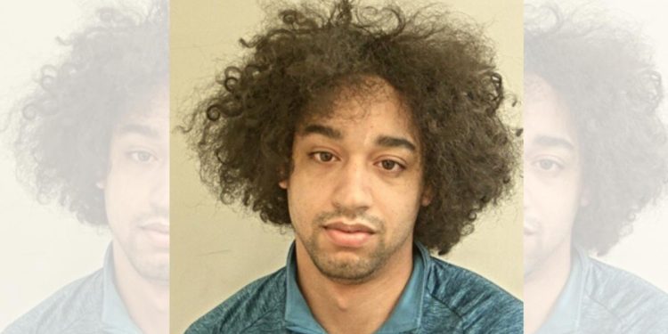 man-lied-about-this-age-on-snapchat-to-groom-and-rape-15-year-old-girl-–-yahoo-news-uk