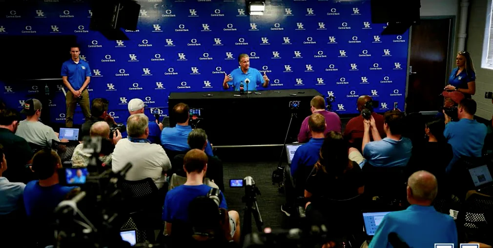 coach-calipari-–-uncw-postgame-press-conference-presented-by-ukhealthcare-on-vimeo