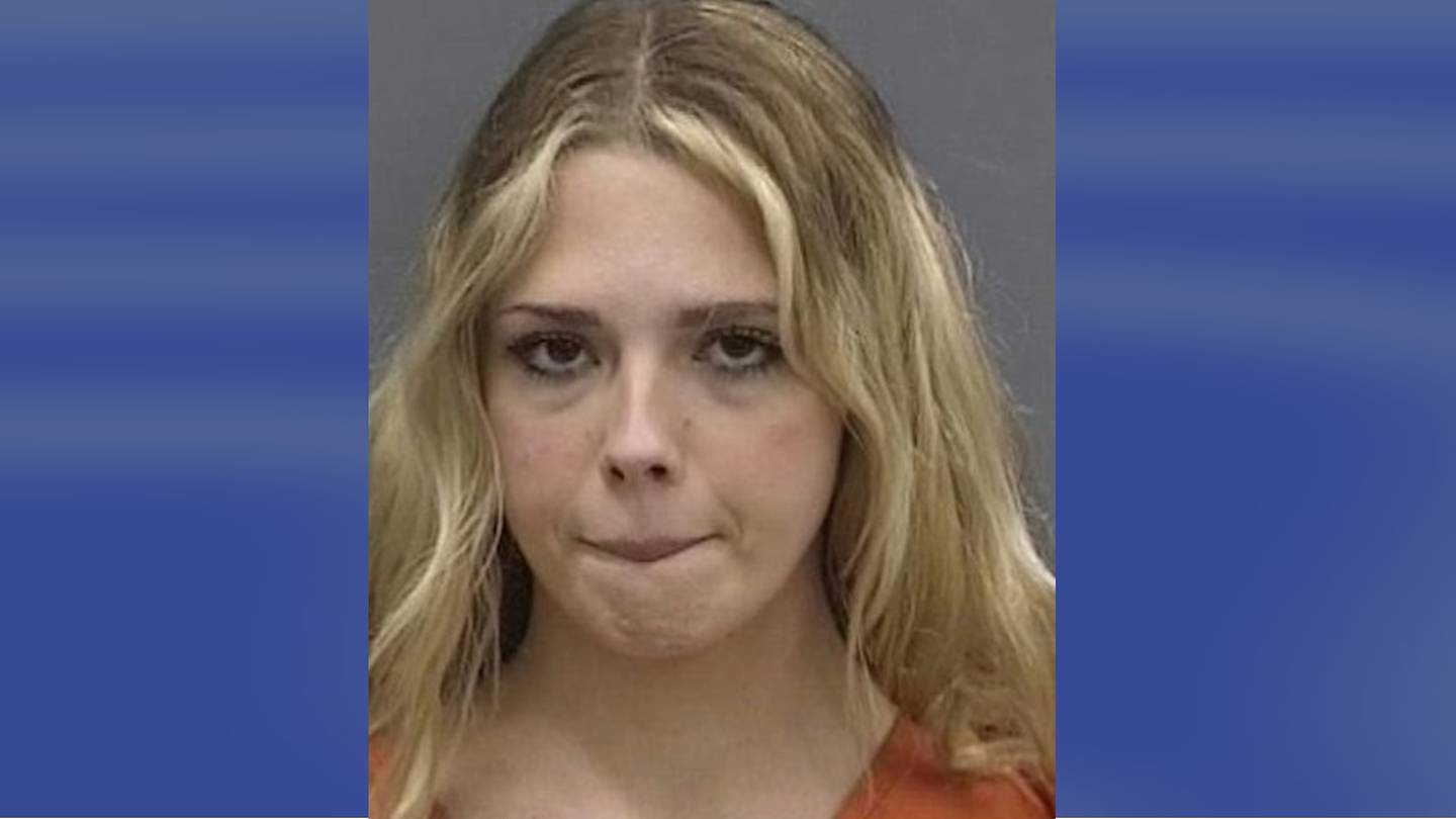 woman-accused-of-posing-as-student,-having-‘inappropriate-relationship’-with-minor-–-wftv