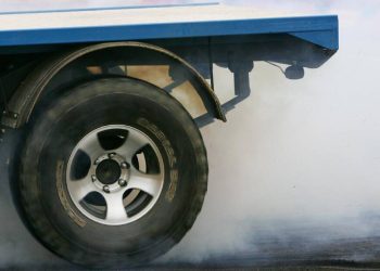 videos-of-‘stupid’-king-islander’s-hooning,-burnouts-shared-on-snapchat-–-the-advocate