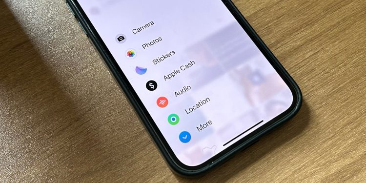 imessage-should-have-face-id-security-like-whatsapp-–-bgr