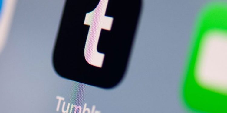 tumblr-tests-‘communities,’-semi-private-groups-with-their-own-moderators-and-feeds