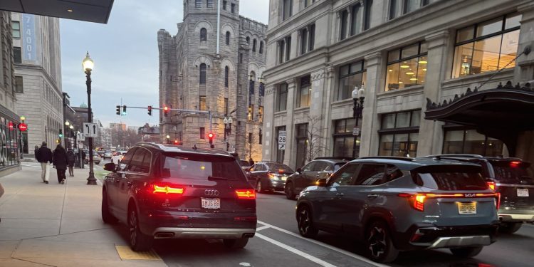 mayor-wu-admits-city-made-‘mistake’-removing-protective-barriers-along-key-bike-routes