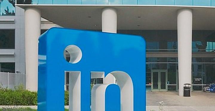 the-10-best-places-to-work,-according-to-linkedin-–-rediff-getahead