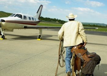 this-instagram-account-celebrates-the-cowboy-hats-of-bozeman-airport