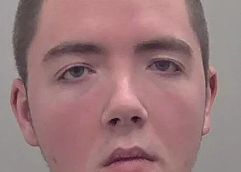 medway-sex-offender-behind-bars-after-spending-time-with-kids-and-using-snapchat-–-kent-live