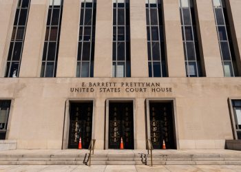 meta’s-antitrust-trial-begins-as-ftc-argues-company-built-social-media-monopoly