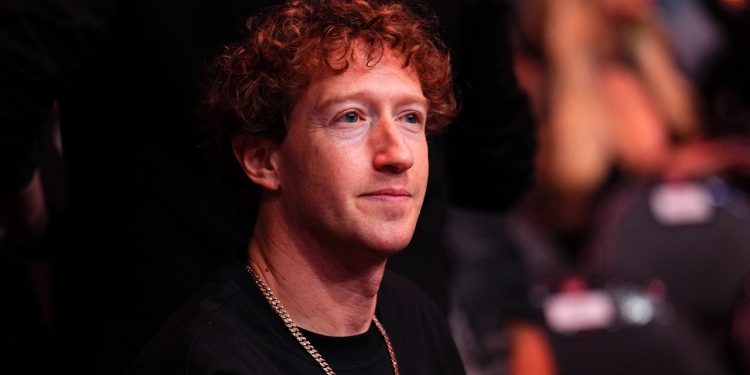 mark-zuckerberg-on-the-stand:-‘crazy,’-‘scary’-ideas-led-him-to-buy-instagram-and-whatsapp