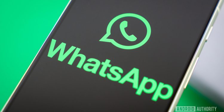 whatsapp-could-copy-snapchat’s-screenshot-detection-for-your-status-(apk-teardown)