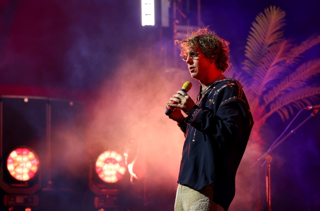 why-youtube’s-coachella-livestream-became-must-see-tv-for-fans-—-and-essential-for-artists