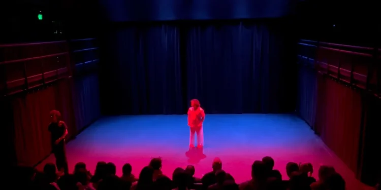 dance-sequence-in-senior-oceana-hangret’s-“the-woman”-on-vimeo