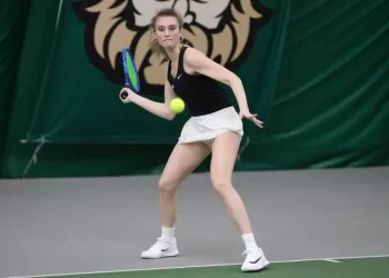 cleveland-state-women’s-tennis-captures-#hltennis-regular-season-title-with-6-1-win-…