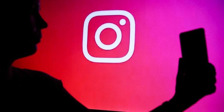 instagram-tests-storylines,-a-collaborative-twist-on-stories-–-mashable