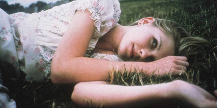 the-virgin-suicides-at-25-remains-a-dreamy-memory-of-girlhood-–-moviejawn