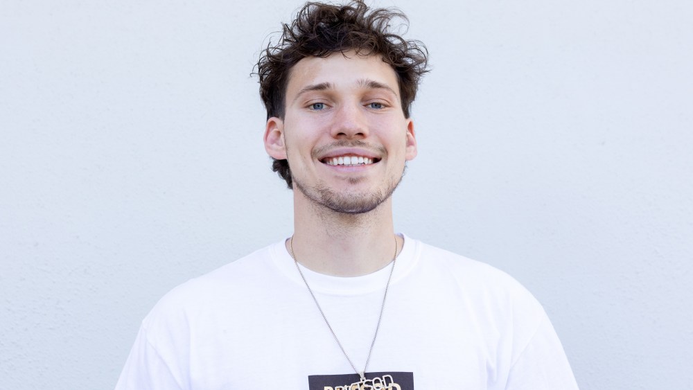 youtube-star-jesser-signs-with-caa-–-variety
