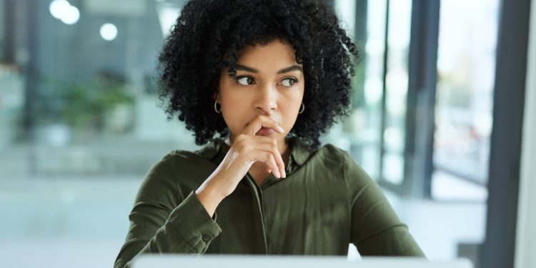 i-discovered-a-colleague-lied-on-her-linkedin-—-should-i-out-her?-|-huffpost-life