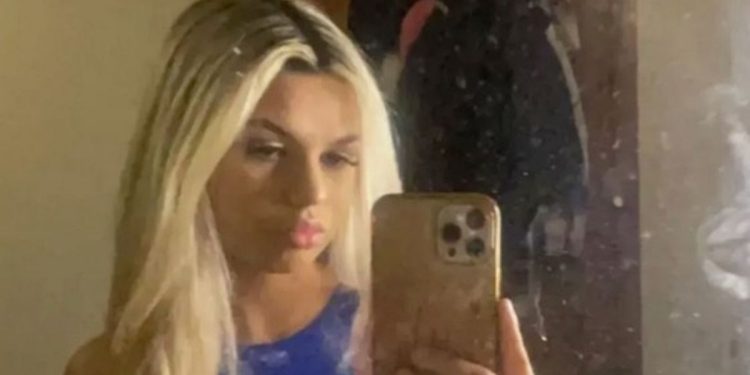 cruel-carer-took-snapchat-of-vulnerable-pensioner-on-toilet-–-then-it-went-viral-–-the-mirror