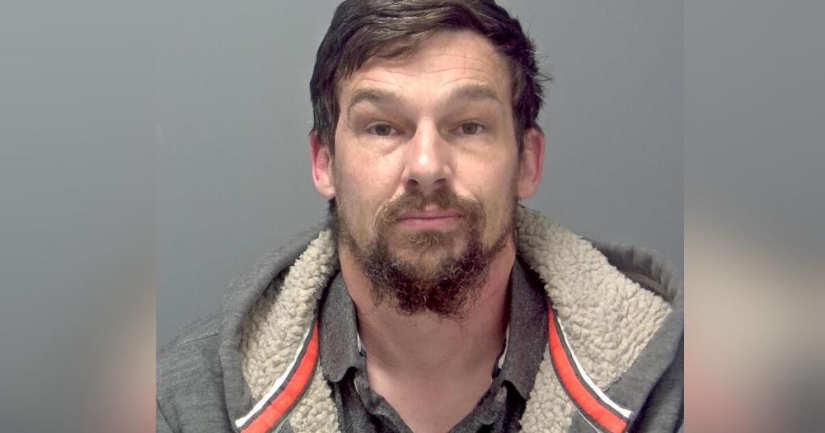 essex-police-officer-groomed-young-girls-on-snapchat-–-colchester-gazette
