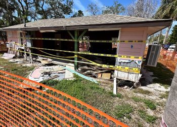community-wants-to-save-‘character’-of-st.-pete-beach-from-demolition-–-bay-news-9