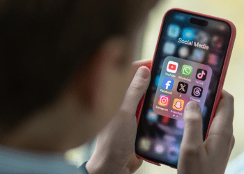 whatsapp-will-no-longer-work-on-three-popular-phones-–-her.ie