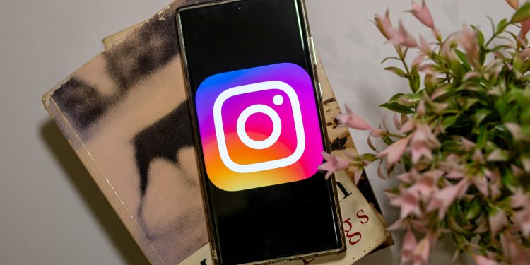 instagram-is-trying-out-password-locked-reels,-and-the-weeknd-is-first-to-test-it