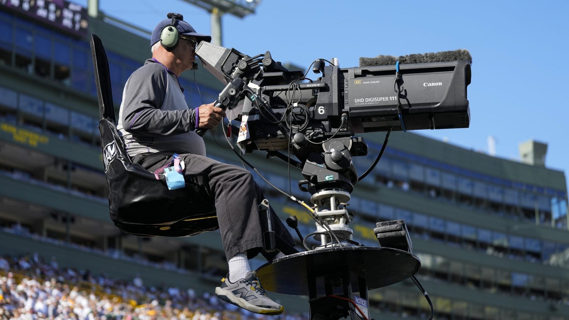 an-nfl-youtube-game-could-break-streaming-records-–-front-office-sports