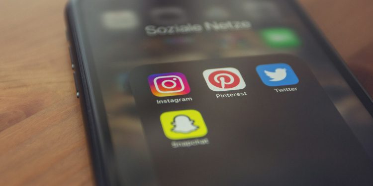 how-to-turn-off-typing-notification-on-snapchat-–-techloy