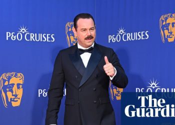 bafta-tv-awards-2025:-on-the-red-carpet-with-danny-dyer-and-billie-piper-–-in-pictures