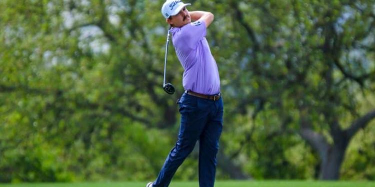 carson-young-shoots-64-in-rain-to-take-lead-in-home-state-myrtle-beach-classic